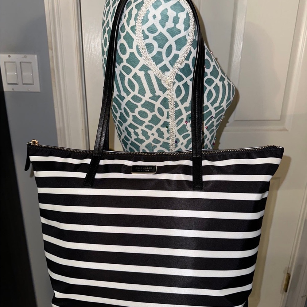 Kate Spade Black and White stripe nylon bag/tote with dust bag